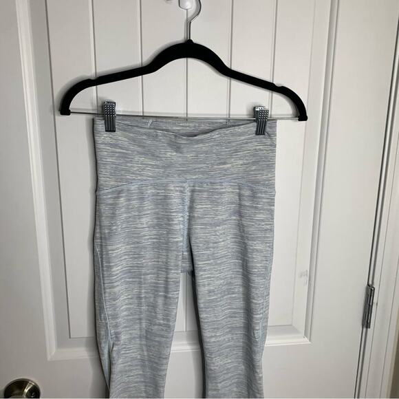 Lululemon Train times 7/8 pant leggings 25 inch inseam size 6 training bootcamp - Picture 3 of 11